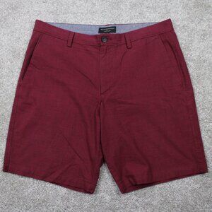 Banana Republic Aiden Short Shorts Mens 35 Red/Black Cotton Chino‎ w/ 9" inseam